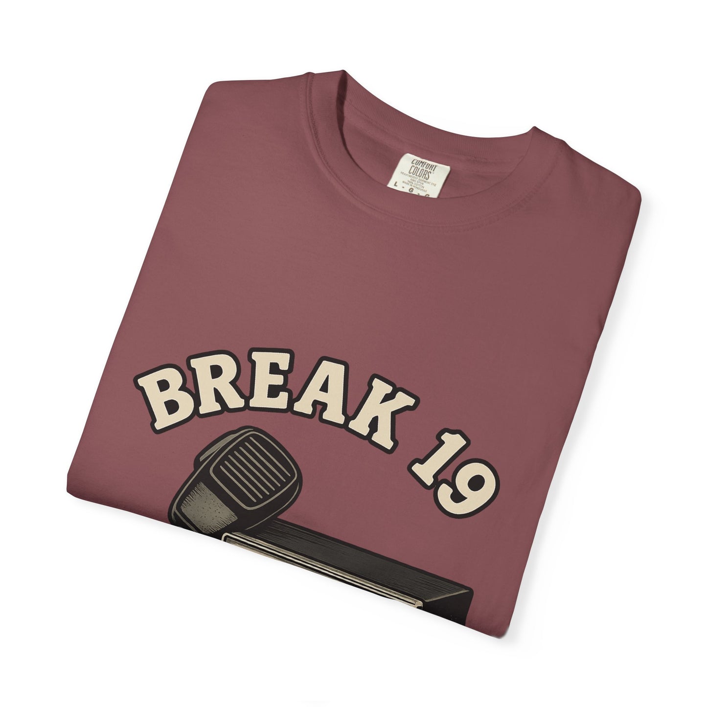 Retro Communication T-shirt with "BREAK 19" Design, Perfect for Truckers & Casual Wear, Gift for Road Trippers, Vintage Style Tee, [...]