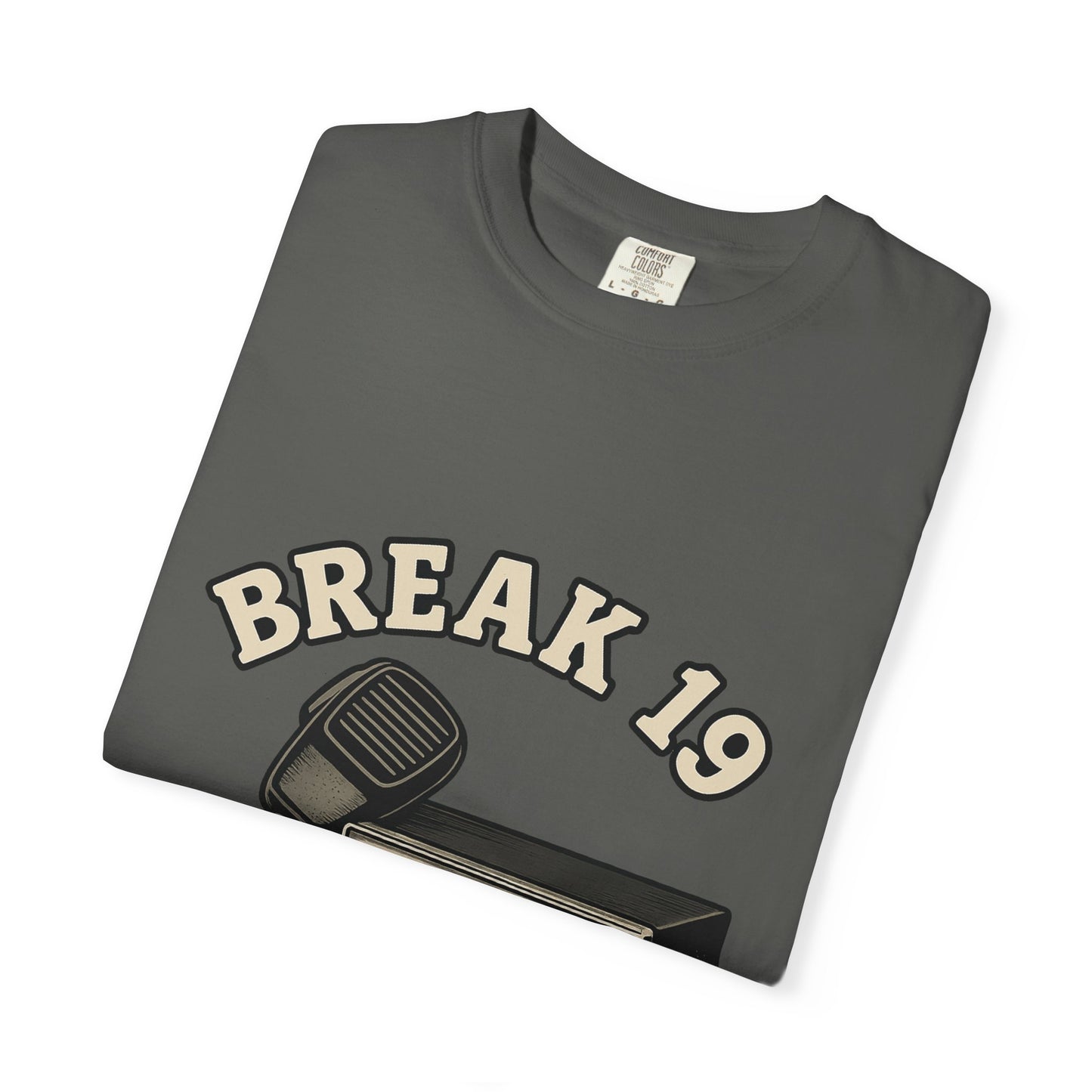 Retro Communication T-shirt with "BREAK 19" Design, Perfect for Truckers & Casual Wear, Gift for Road Trippers, Vintage Style Tee, [...]