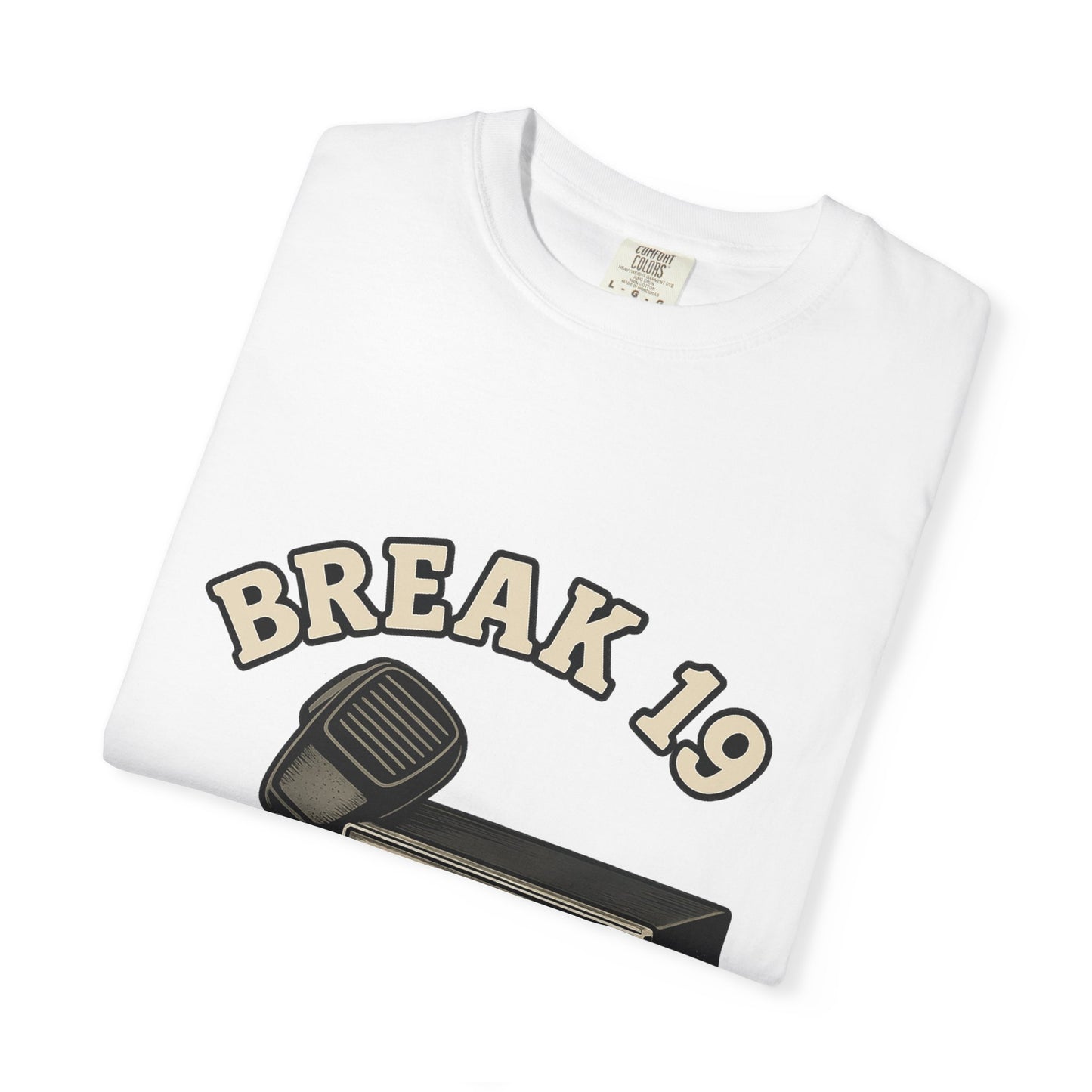 Retro Communication T-shirt with "BREAK 19" Design, Perfect for Truckers & Casual Wear, Gift for Road Trippers, Vintage Style Tee, [...]