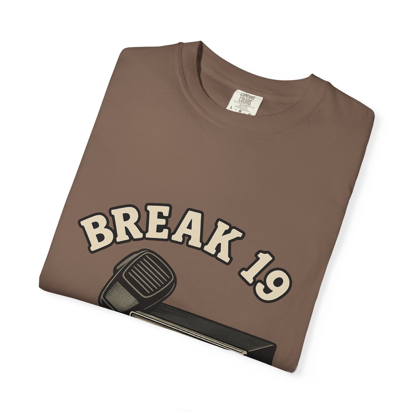Retro Communication T-shirt with "BREAK 19" Design, Perfect for Truckers & Casual Wear, Gift for Road Trippers, Vintage Style Tee, [...]