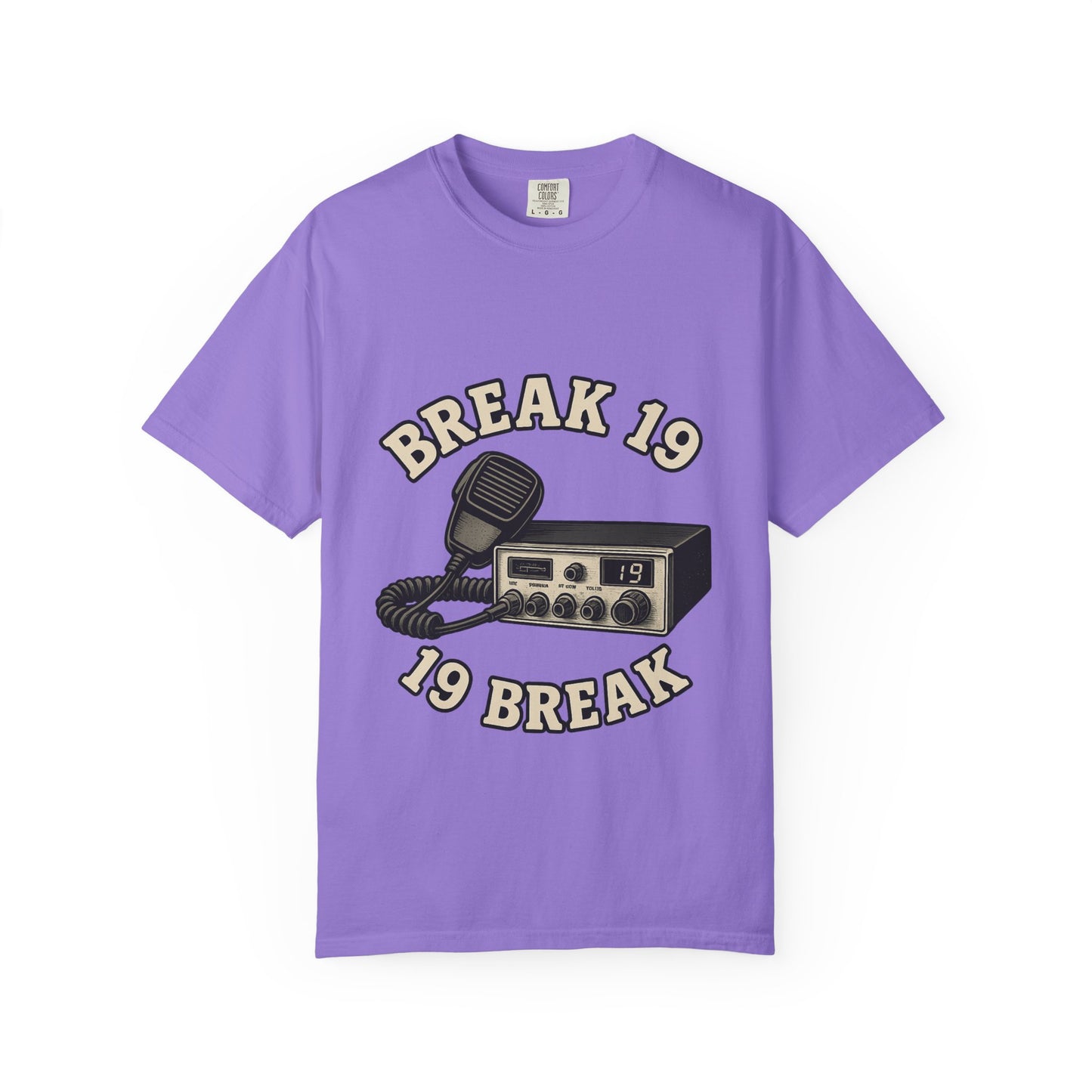 Retro Communication T-shirt with "BREAK 19" Design, Perfect for Truckers & Casual Wear, Gift for Road Trippers, Vintage Style Tee, [...]