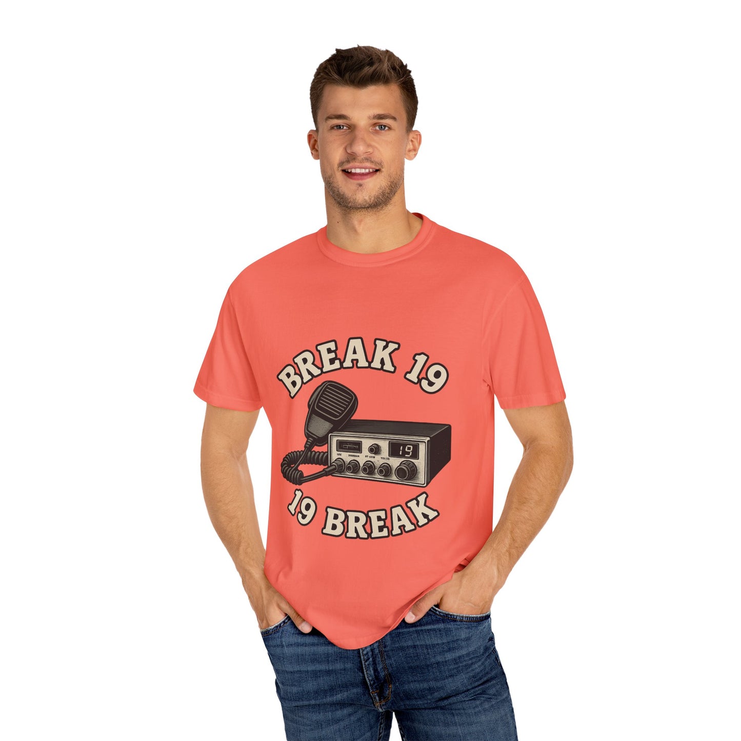 Retro Communication T-shirt with "BREAK 19" Design, Perfect for Truckers & Casual Wear, Gift for Road Trippers, Vintage Style Tee, [...]